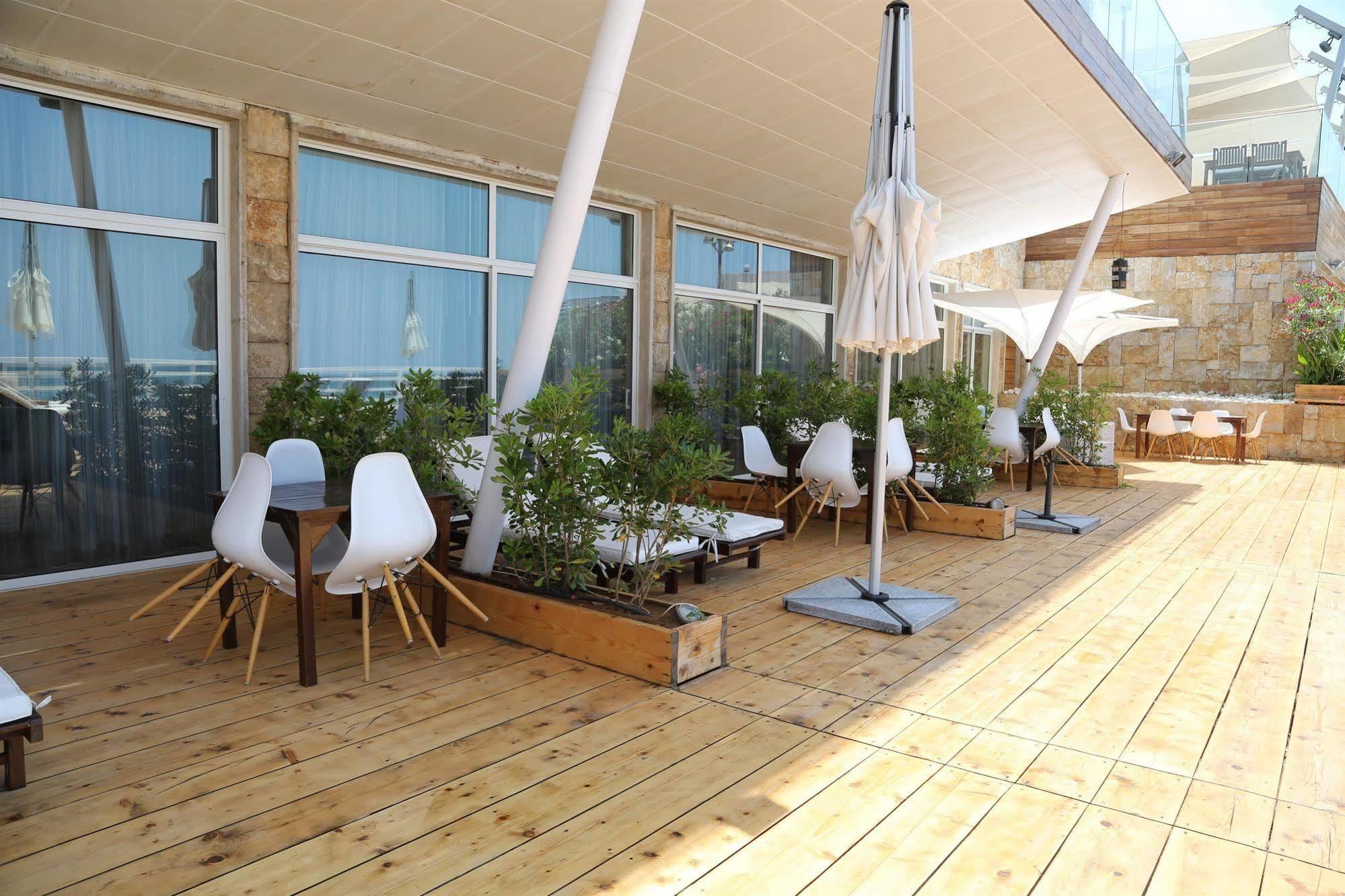 Veer Luxury Boutique Hotel & Beach Club Jounieh Exterior foto
